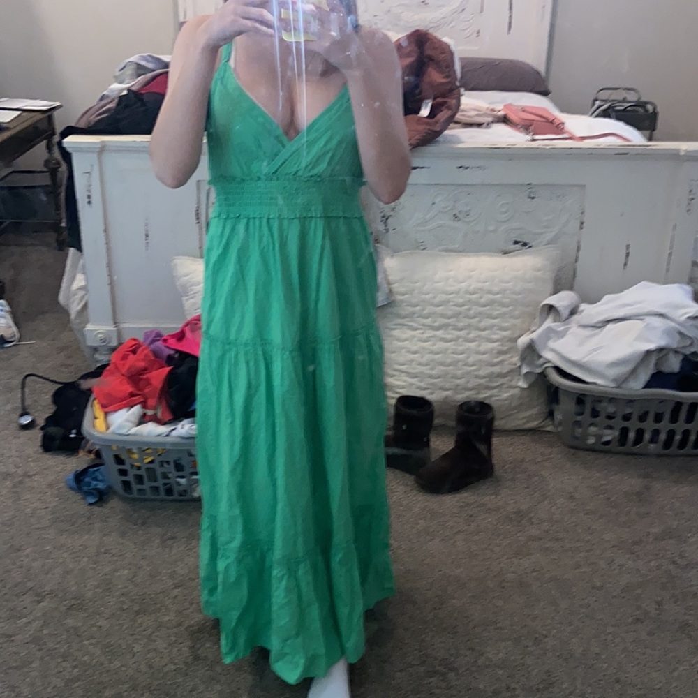 BRIGHT GREEN DRESS